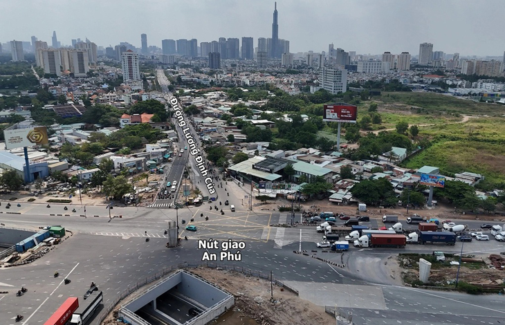 Nút giao An Phú