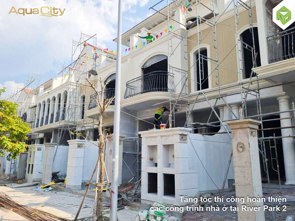 tiến độ dự án Aqua City