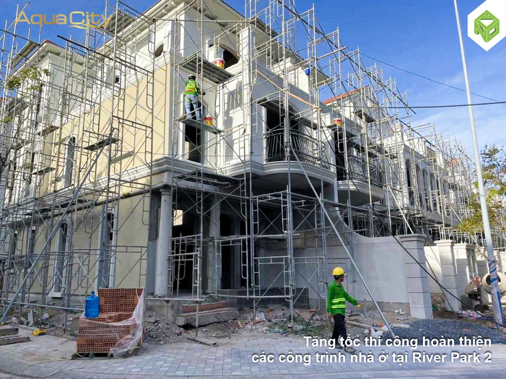 tiến độ dự án Aqua City