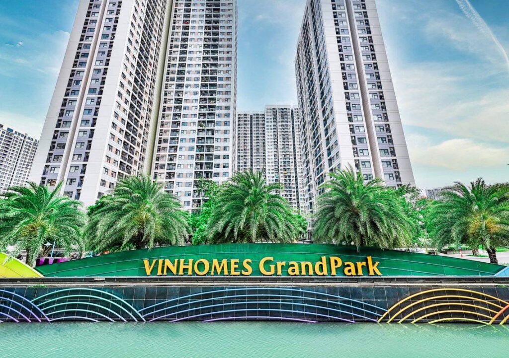 Hình ảnh tiến độ Vinhomes Grand Park