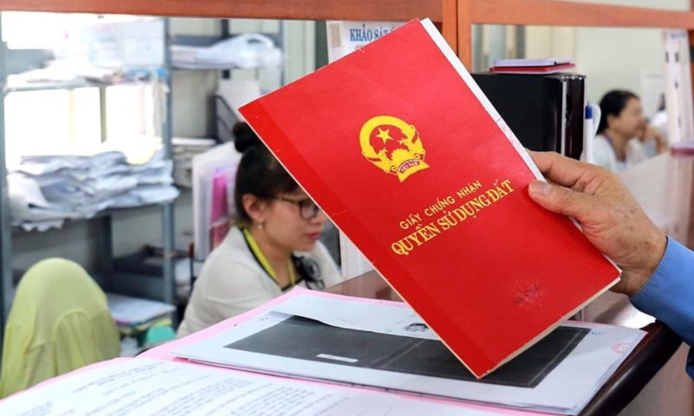 một người đứng tên bao nhiêu sổ đỏ