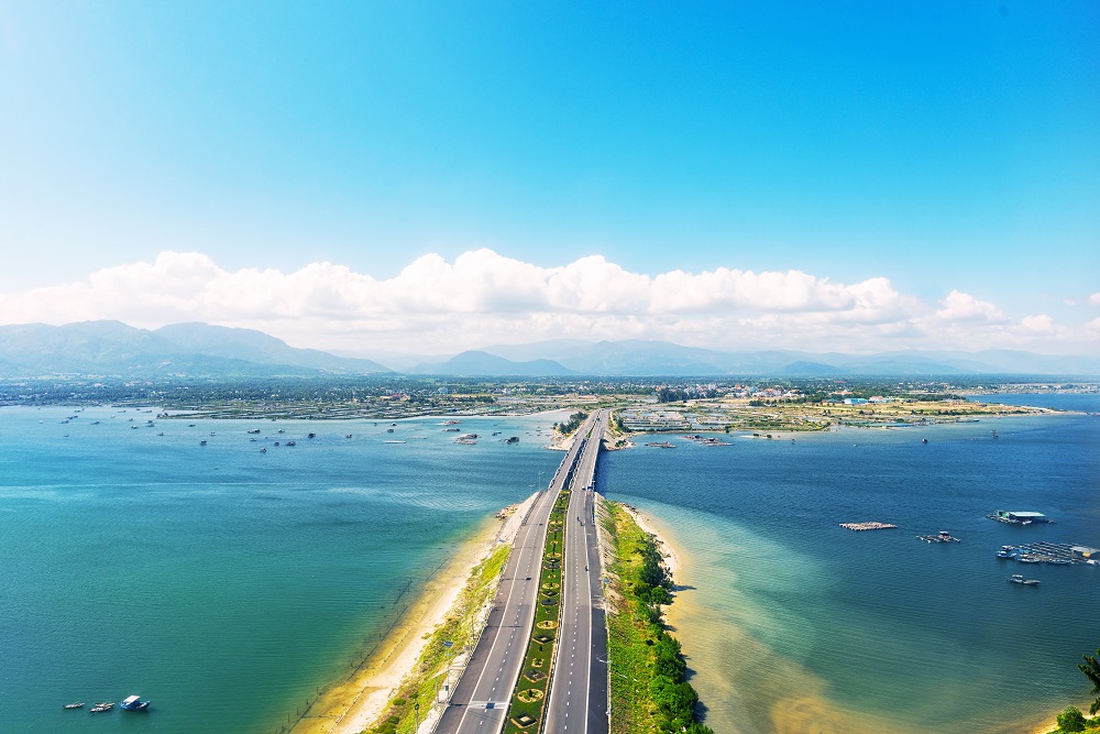 Lý do nên đầu tư vào thị trường bất động sản Cam Ranh - Khánh Hoà