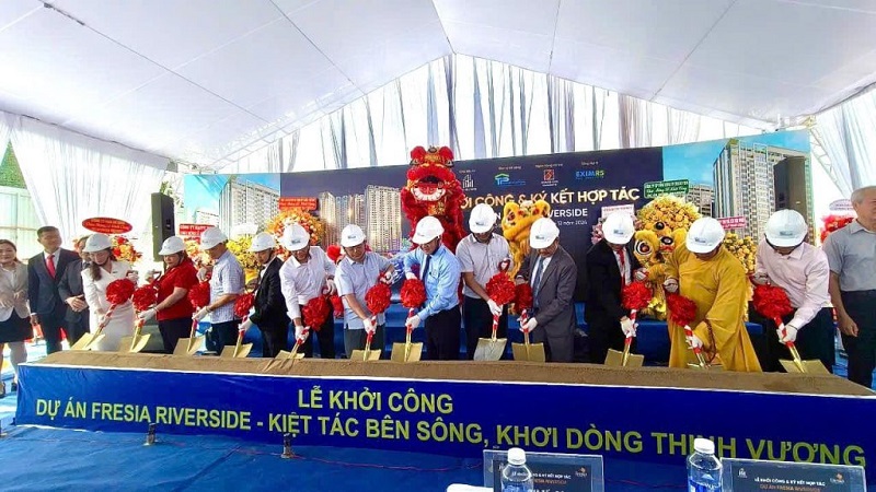 Hình ảnh tiến độ Fresia Riverside