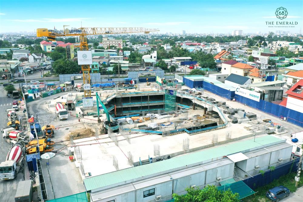 Hình ảnh tiến độ The Emerald 68