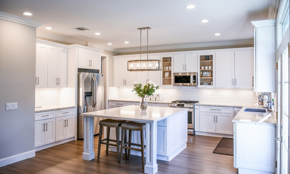 1979 hợp hướng nào