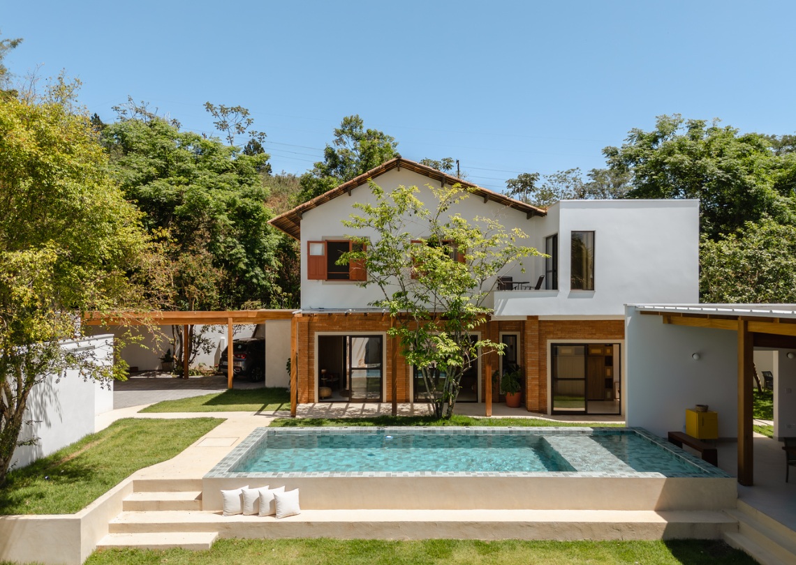 1998 hợp hướng nào