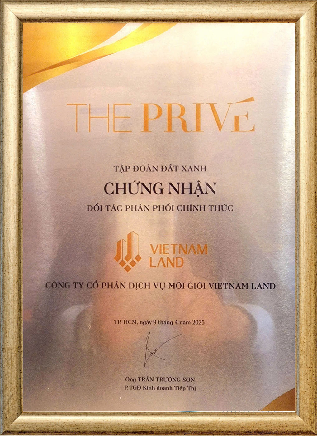Vietnam Land đơn vị phân phối chính thức The Prive
